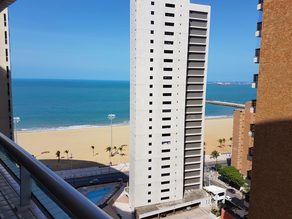 Apartamento Vista Mar 4 Suites Fortaleza  Eksteriør billede