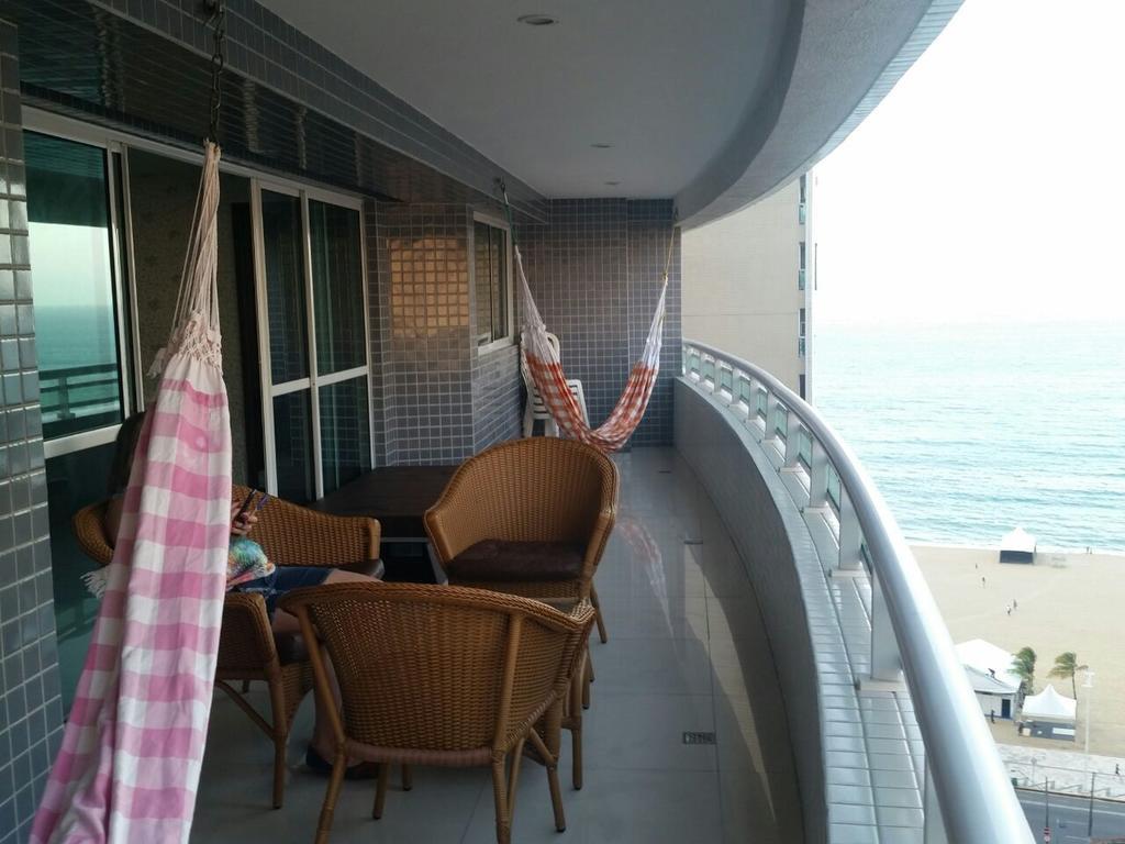 Apartamento Vista Mar 4 Suites Fortaleza  Eksteriør billede